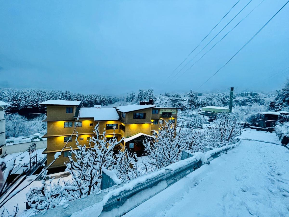 Hotel Prini Palace Manāli Exteriér fotografie