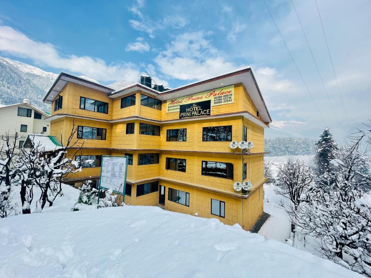 Hotel Prini Palace Manāli Exteriér fotografie